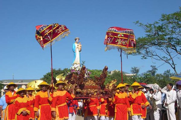 lễ hội hành hương La Vang